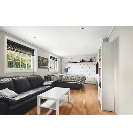 Great Single-family At The Of Haugesund Karmoy