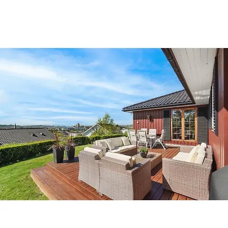 Great Single-family At The Of Haugesund 度假居 *