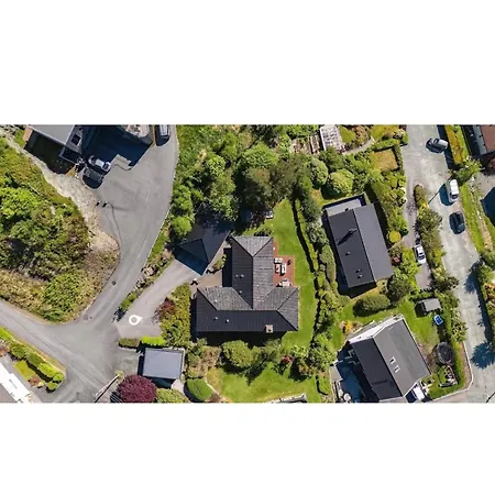 Great Single-family At The Of Haugesund 度假居
