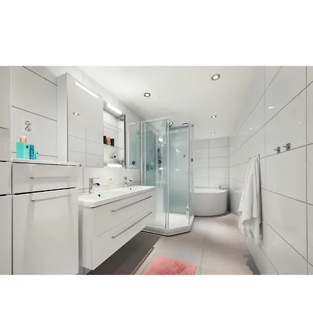 度假居 Great Single-family At The Of Haugesund Karmoy